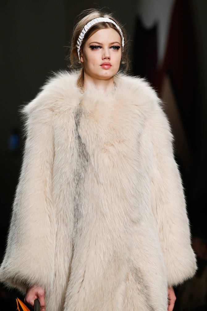 Fendi Fall / Winter 2015 | Tempo da Delicadeza