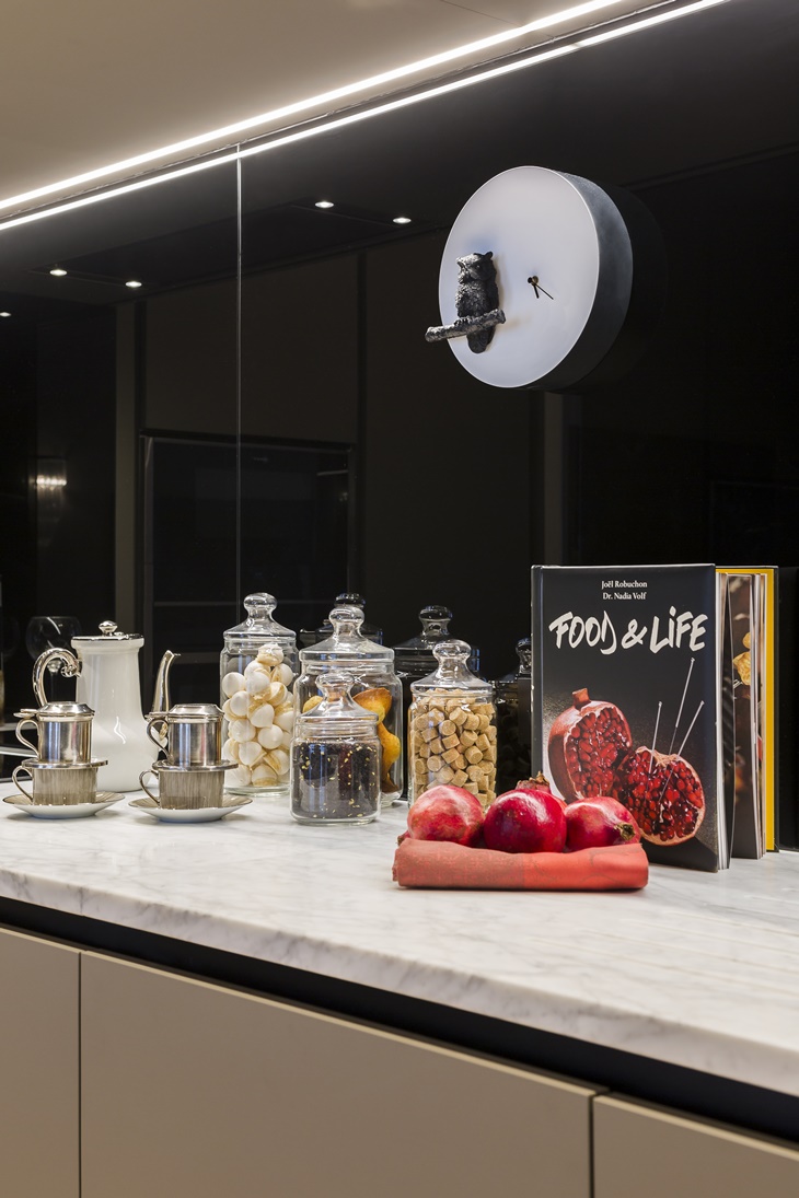 Apartmento em Paris by Gérard Faivre